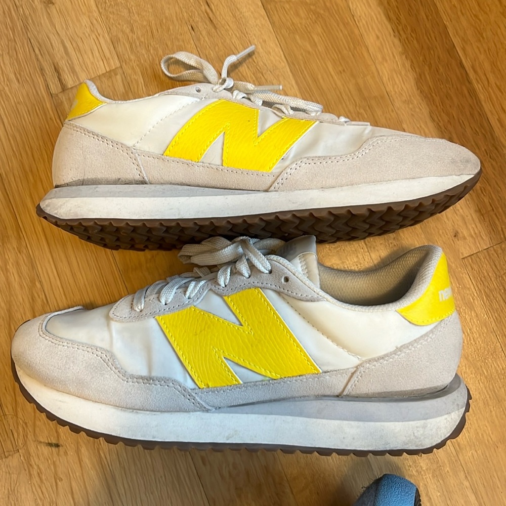 New Balance White and Yellow Women Sneakers